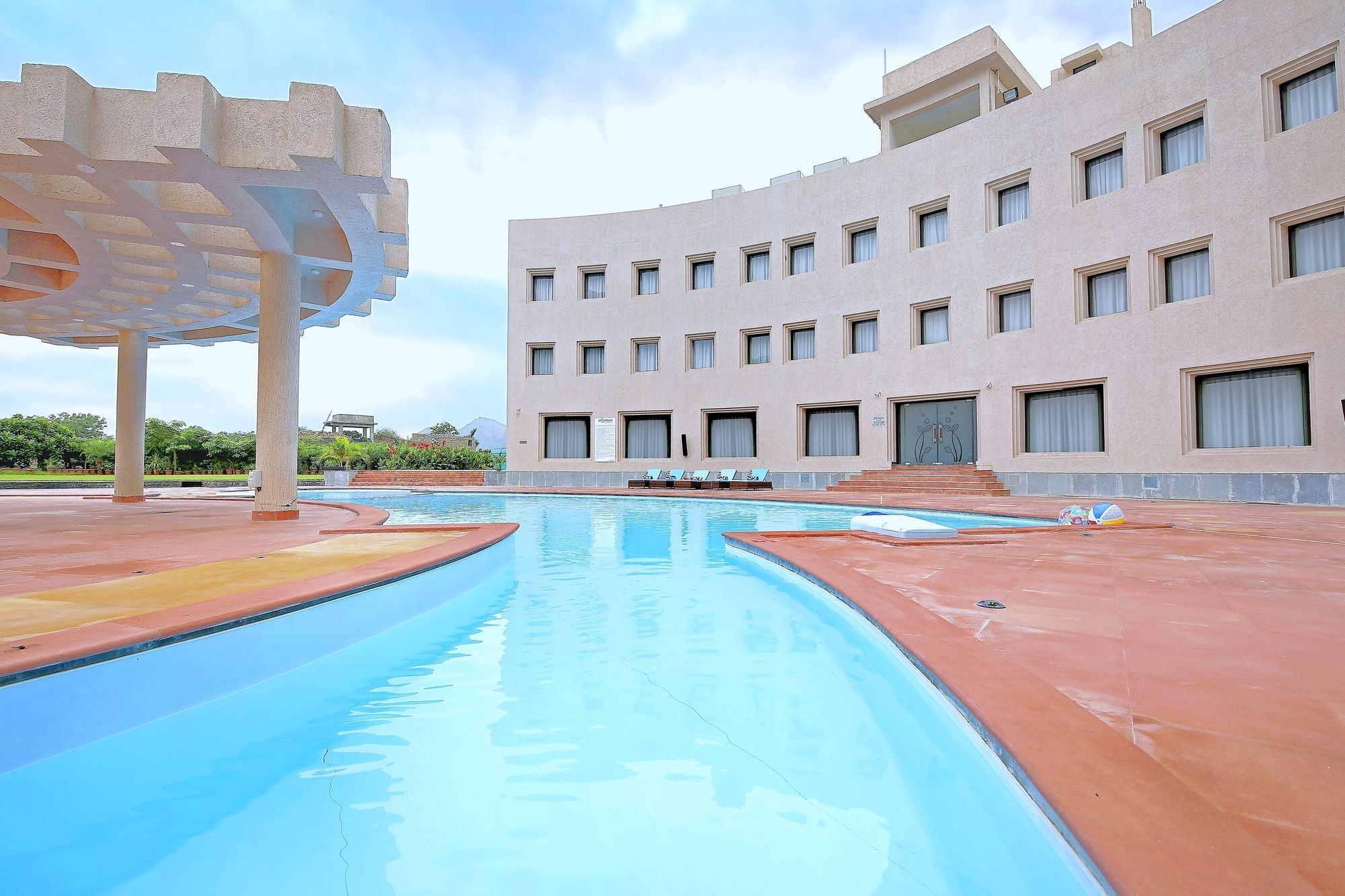 Spectrum Resort, Spa & Convention Udaipur Exterior photo